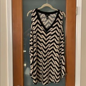 Alfani women’s sleeveless shirt